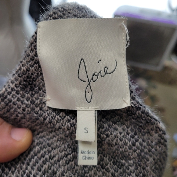 Joie Berit Leopard Print Cardigan Sweater Women’s size S Wool Mohair - Picture 6 of 9